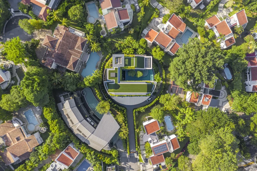 Water-Garden-House-Drone-1