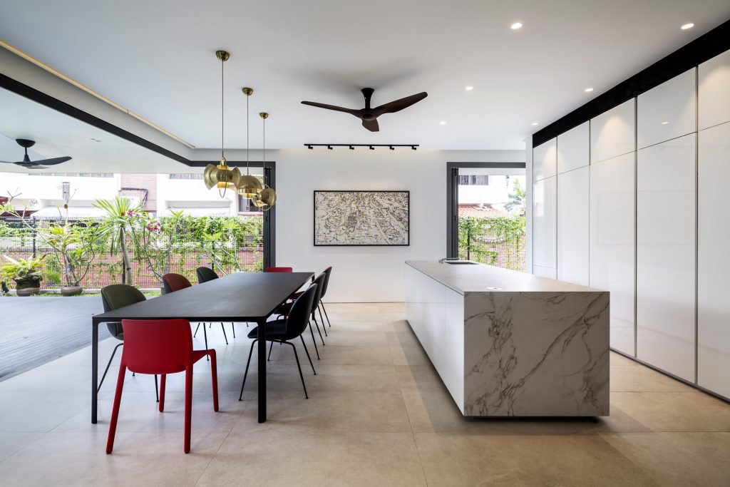 12 Coronation Drive
