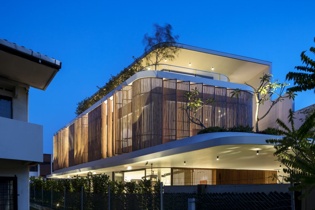 12 Coronation Drive