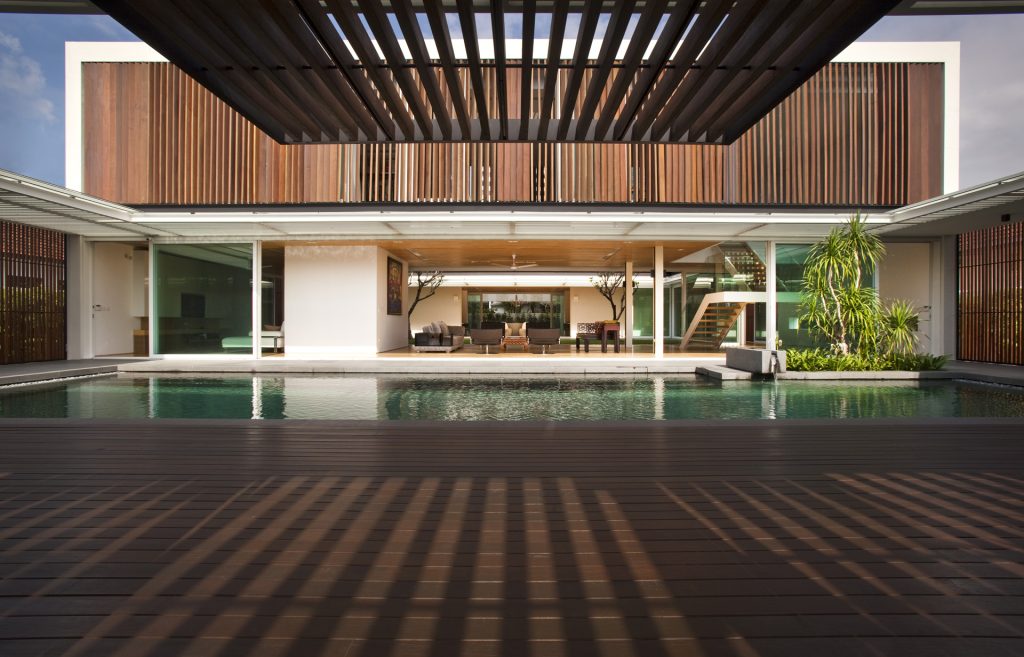 Enclosed Open House 05