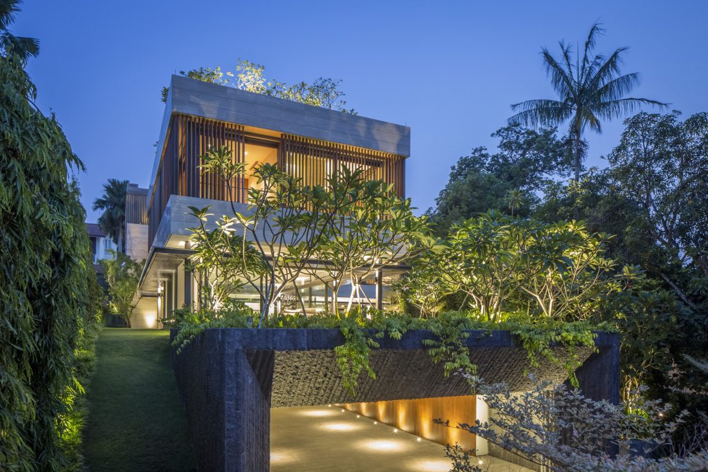 8 Wilby Road House