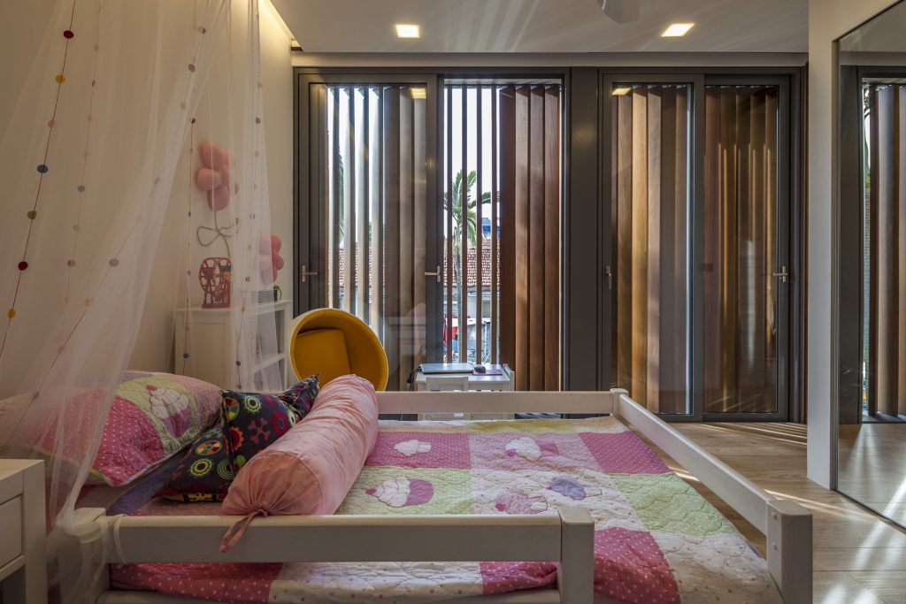 Geneng House