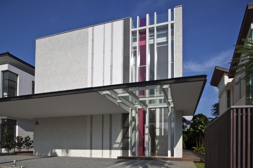 Wallflower Sun Cap House 02