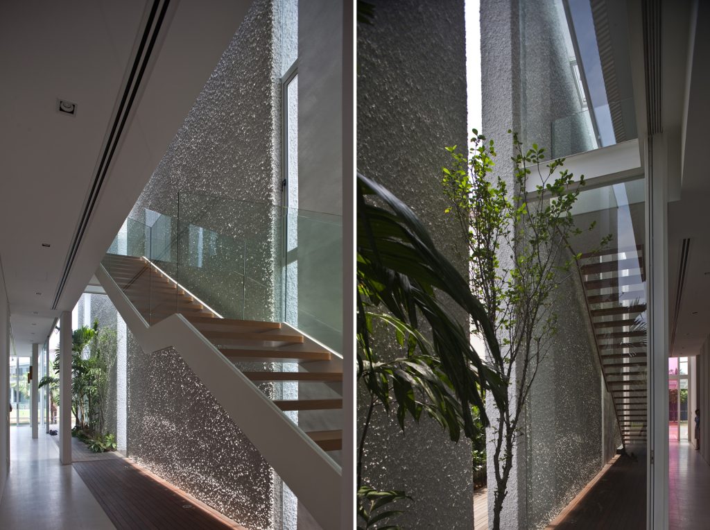 Wallflower Sun Cap House 07