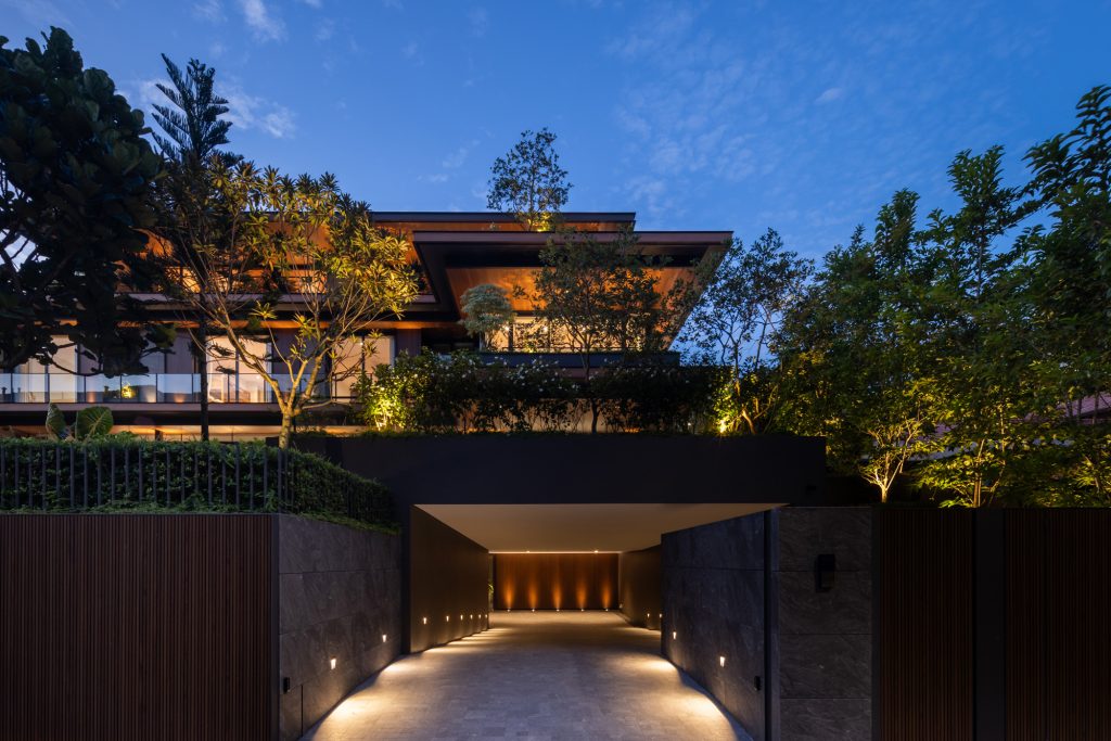 House of Stillness (15)