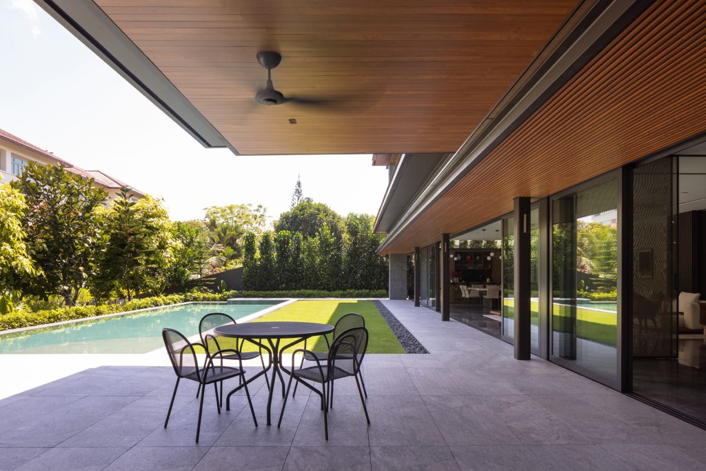 House of Stillness (3)